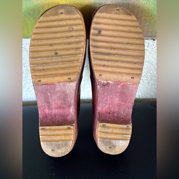 Woodwork by Thom McAn Vintage 1970s Clogs - Picture 8 of 11